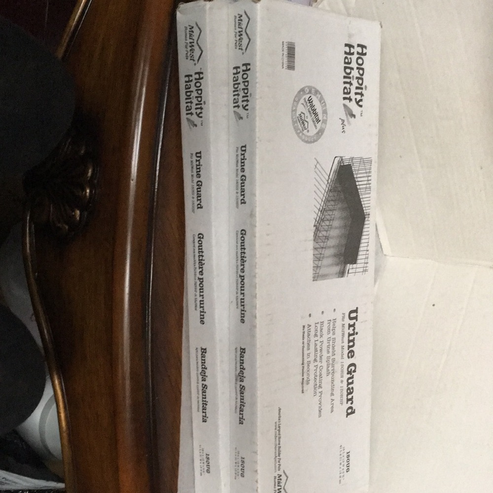 NWT Hoppity Habitat Set of two boxes of Urine Guards for Small Pet Cages